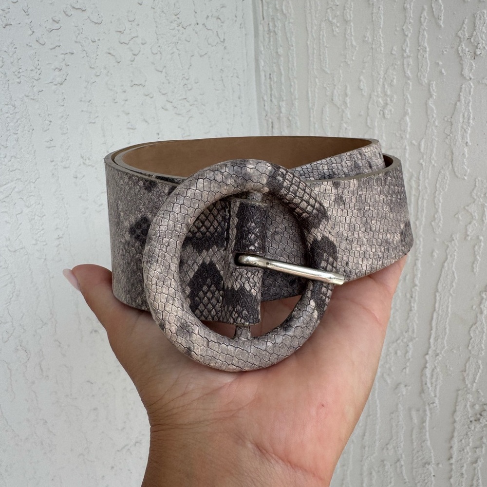 Women’s Brand New Streets Ahead embossed Python Belt | XS $185